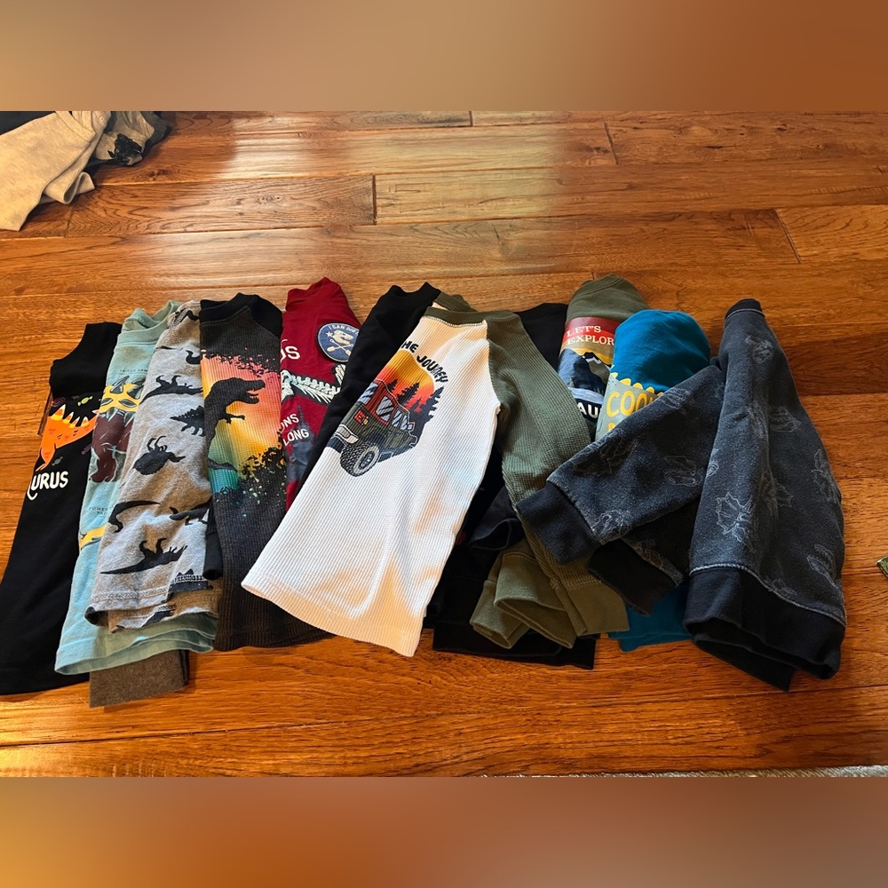 Bundle of 11 Boy’s shirts size 4T & 4